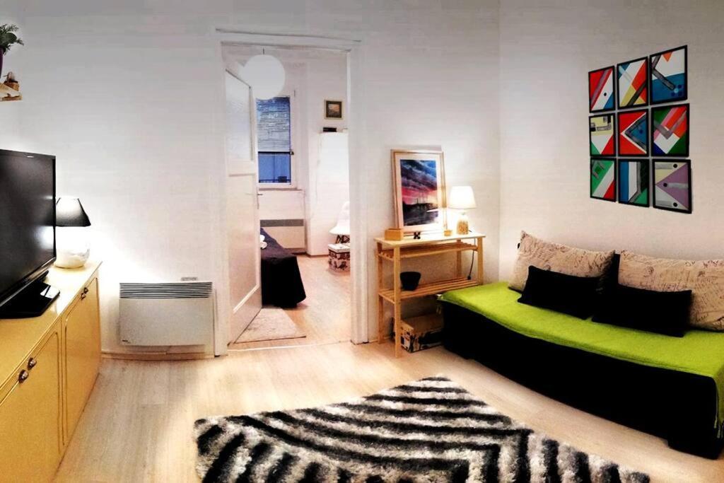 Atelier 12, Feeling Like An Artist! Promo Price Apartman Belgrád Kültér fotó